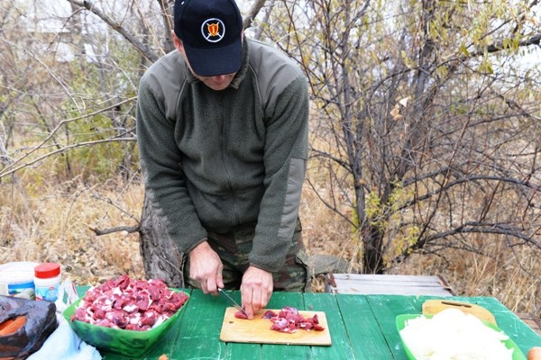 Рецепт от спецназа. Оренбургские силовики готовят собственную кулинарную книгу