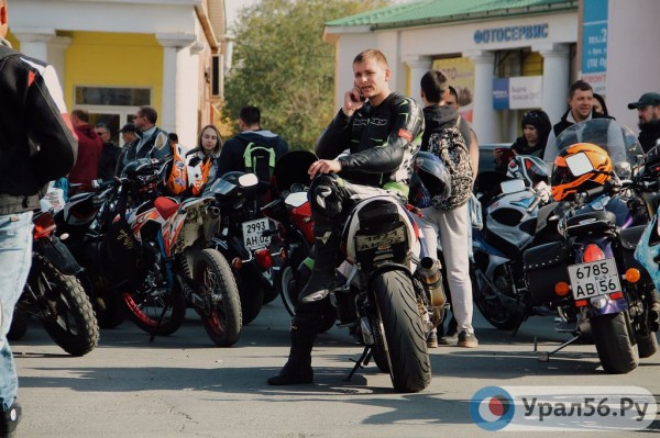 
Байкеры Орска закрыли сезон мотопробегом		