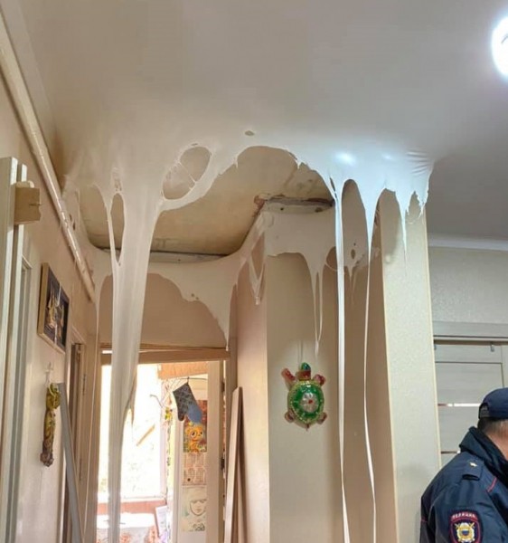 Выбило окна: в одной из квартир Оренбурга взорвался самогонный аппарат