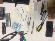 В Оренбуржье накрыли банду, промышлявшую квартирными кражами