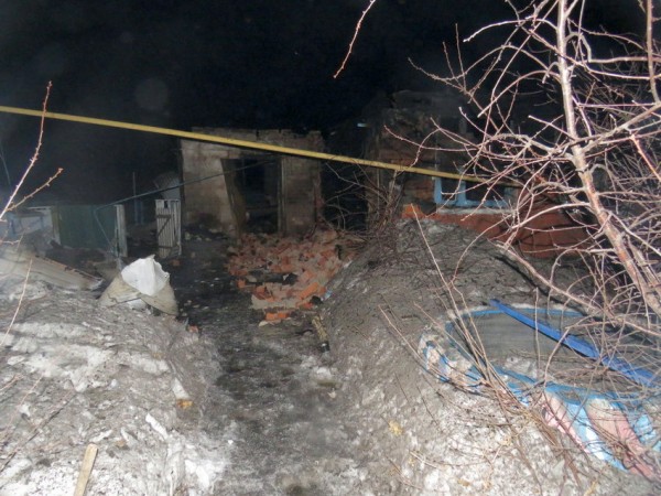 В Кваркенском районе неисправный газовый баллон стал причиной тяжелых травм троих человек