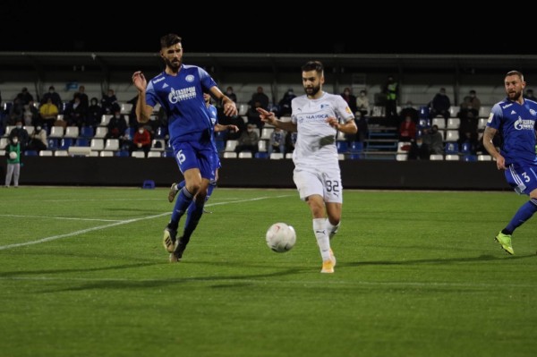 ФК "Оренбург" прервал "ничейный синдром", обыграв на выезде "Чайку"