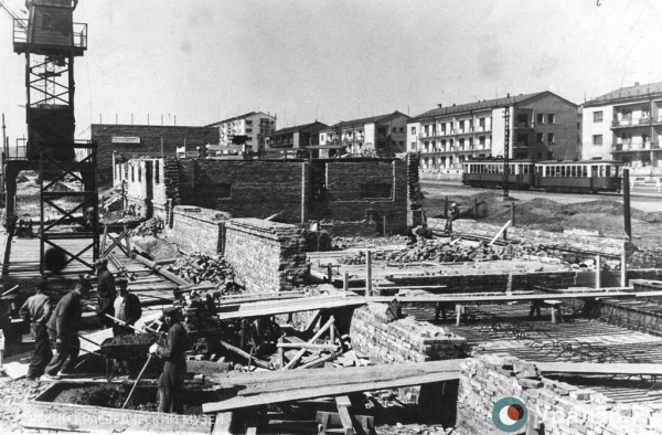 
&laquo;В целях недопущения порчи дорог конским транспортом&raquo;: как власти Орска запретили разбивать асфальт подковами		