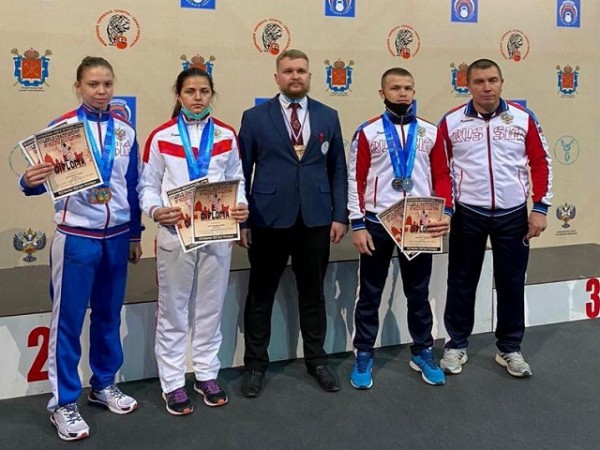 Оренбуржцы получили шесть медалей на соревнованиях по гиревому спорту