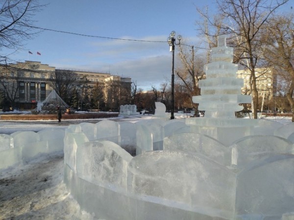 Массовых новогодних гуляний в Оренбурге, вероятнее всего, не будет Массовых новогодних гуляний в Оренбурге, вероятнее всего, не будет