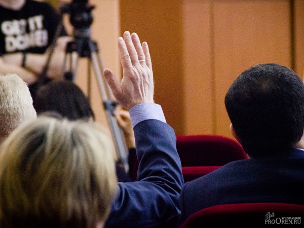 В Красногвардейском районе депутаты единогласно избрали нового главу В Красногвардейском районе депутаты единогласно избрали нового главу