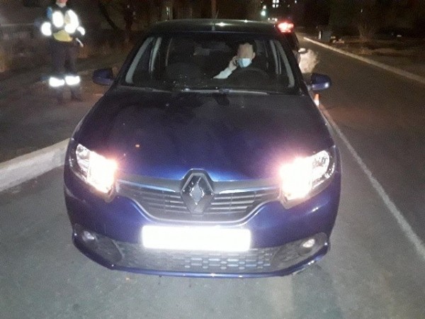 В Новотроицке водитель Renault Sandero сбил 15-летнего пешехода