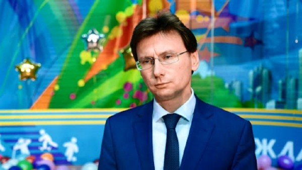 &laquo;Дату назвать не могу&raquo;. Министр Алексей Пахомов о сроках дистанта в школах