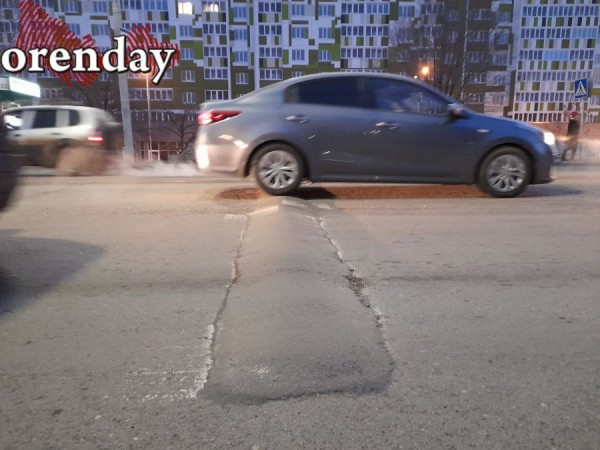 В Оренбурге автомобилисты негодуют из-за &laquo;лежачих полицейских&raquo;