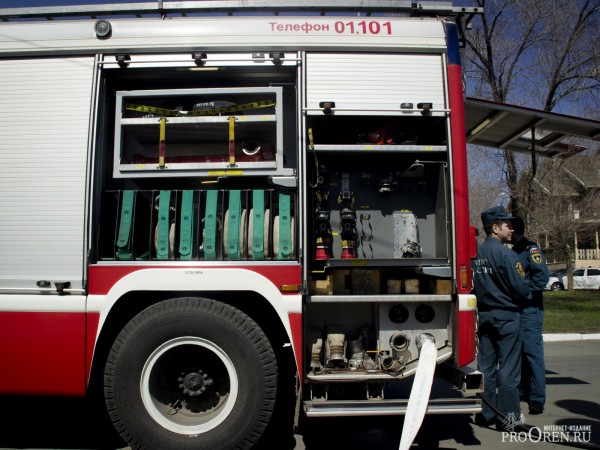 На пожаре в Оренбуржье погибла женщина