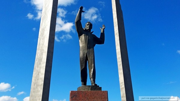 Какие памятники есть в Оренбурге