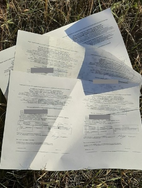 Центр гигиены и эпидемиологии Оренбуржья разбирается, как оказались на улице бланки тестов на COVID-19