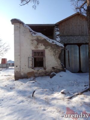 Жители села Спасское жалуются на разваливающийся дом культуры и мусор