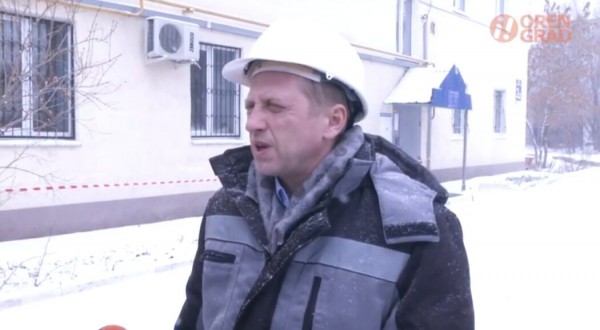 Обещанный прокурору Оренбурга и жителям ремонт крыши подрядчик так и не начал Обещанный прокурору Оренбурга и жителям ремонт крыши подрядчик так и не начал