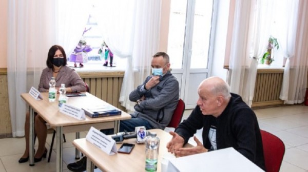 Большие гастроли. В Оренбурге выступил «Кукольный дом» Большие гастроли. В Оренбурге выступил «Кукольный дом»