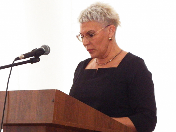 Главой Новоорского района стала Елена Семенова Главой Новоорского района стала Елена Семенова