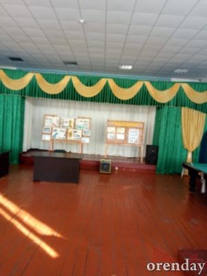 Жители села Спасское жалуются на разваливающийся дом культуры и мусор