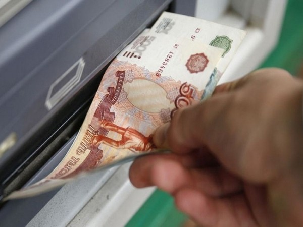 В Оренбурге задержали подозреваемого в краже денег из банкомата