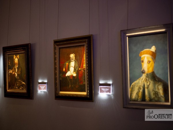 Художник Никас Сафронов открыл в Оренбурге свою первую выставку во время пандемии