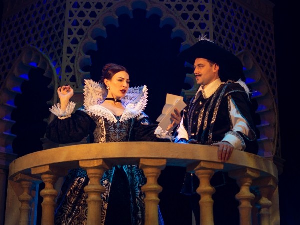 В Оренбургском драматическом театре готовят премьеру &laquo;Собака на сене&raquo;