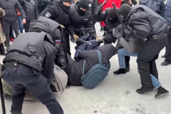 Оренбургский ОМОН покинул Советскую