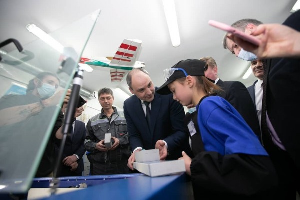 Посмотрел мультики и лесопосадки. Паслер рассказал о поездке в Орск Посмотрел мультики и лесопосадки. Паслер рассказал о поездке в Орск