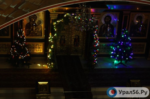 
Православные христиане Орской епархии встретили Рождество		