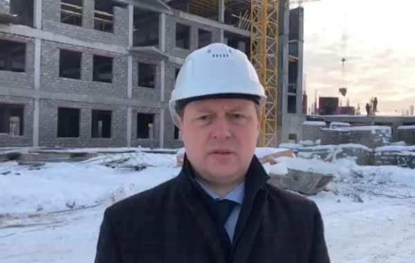 Готовы фундамент и нулевой этаж: Александр Полухин рассказал о темпах строительства детской областной больницы