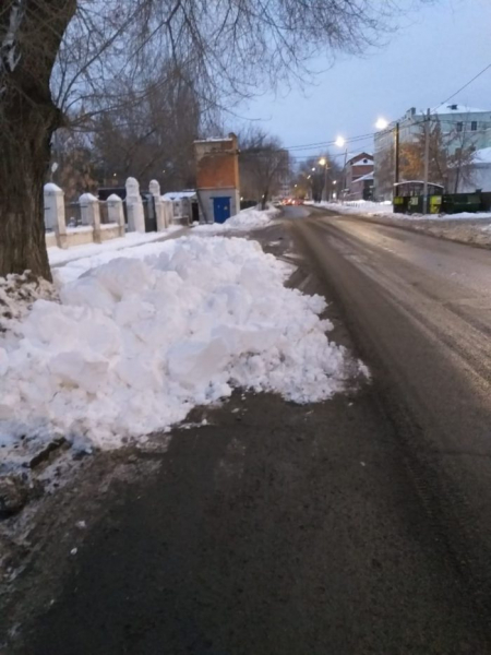 Прокуратура показала плохую уборку снега в центре Оренбурга