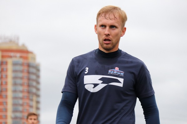 
ФК &laquo;Оренбург&raquo; укрепился двумя игроками из других клубов ФНЛ		