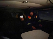 За несколько часов до Нового года под Оренбургом искали двух заблудившихся людей