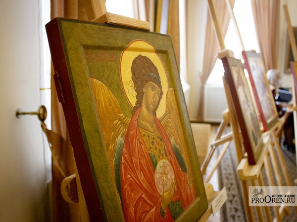 В Оренбурге прошла однодневная выставка японской художницы Хироко Кодзуки