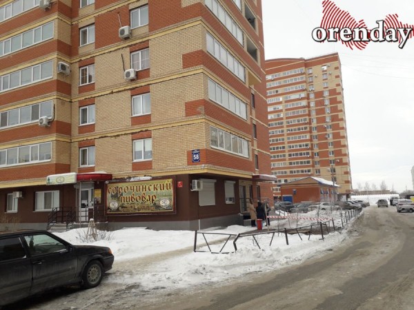 В Оренбурге прорыв коллектора может обернуться крупной коммунальной аварией В Оренбурге прорыв коллектора может обернуться крупной коммунальной аварией