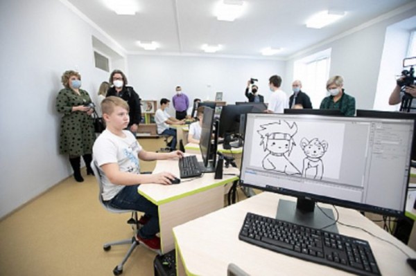 Посмотрел мультики и лесопосадки. Паслер рассказал о поездке в Орск Посмотрел мультики и лесопосадки. Паслер рассказал о поездке в Орск