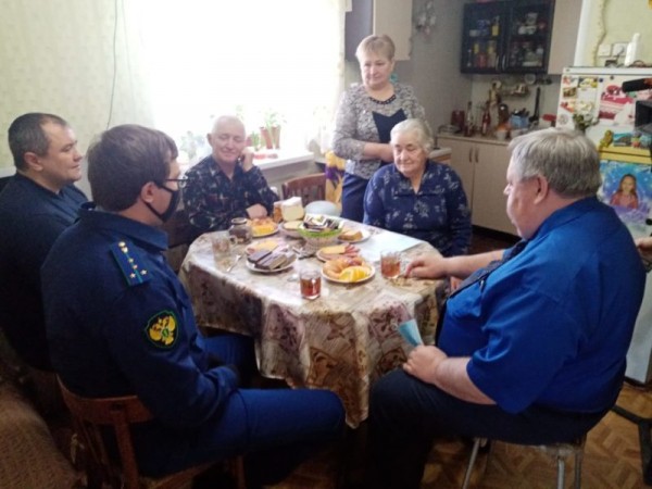 Вдова ветерана войны в Оренбуржье получила жилищный сертификат