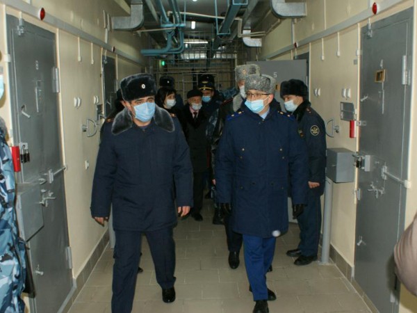 В оренбургской колонии «Черный дельфин» нарушали правила содержания заключенных В оренбургской колонии «Черный дельфин» нарушали правила содержания заключенных