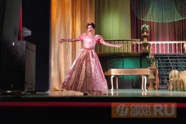 В Оренбурге состоялся бенефис солистки Театра Музкомедии Натальи Чепенковой