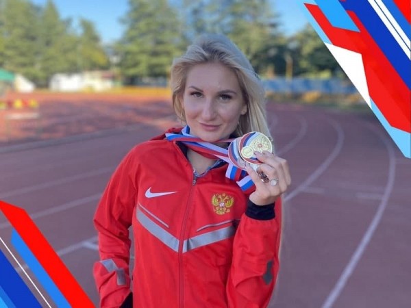 Оренбургская легкоатлетка стала мастером спорта международного класса Оренбургская легкоатлетка стала мастером спорта международного класса
