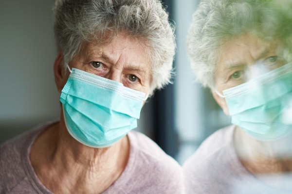 Губернатор Оренбурской области продлил самоизоляцию для пожилых людей