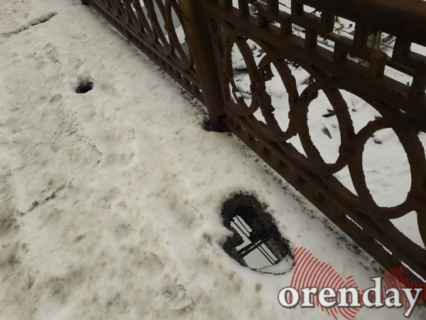 Ямы, лужи, швы: в каком состоянии в Оренбурге находится мост через ул. Шевченко на ул. Терешковой