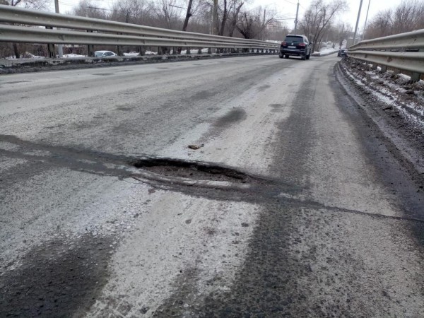 Эстакаду Илекского шоссе в Оренбурге отремонтируют