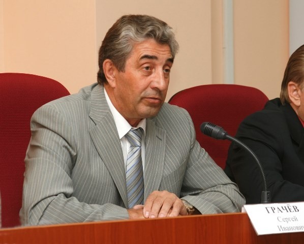 Спикер оренбургского заксоба спустился еще ниже в медиарейтинге Спикер оренбургского заксоба спустился еще ниже в медиарейтинге