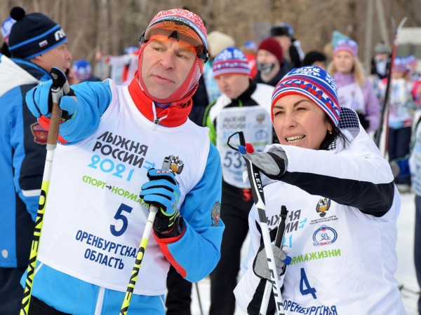 Губернатор Оренбуржья Денис Паслер принял участие в &laquo;Лыжне России&raquo;