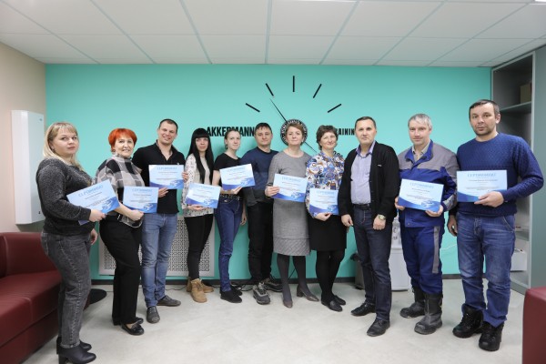 Современную систему автоматизированного планирования изучали геологи, маркшейдеры и технологи ООО «АККЕРМАНН ЦЕМЕНТ» и ООО «Горнозаводскцемент»
Современную систему автоматизированного планирования изучали геологи, маркшейдеры и технологи ООО «АККЕРМАНН ЦЕМЕНТ» и ООО «Горнозаводскцемент»