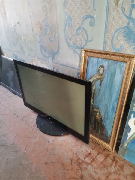 Ротшильд держит ответ: почему пожар в усадьбе Городисского вызвал столько вопросов, а власти молчат?