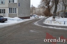 Самый чистый двор в городе - у дома, где живет прокурор Оренбургской области