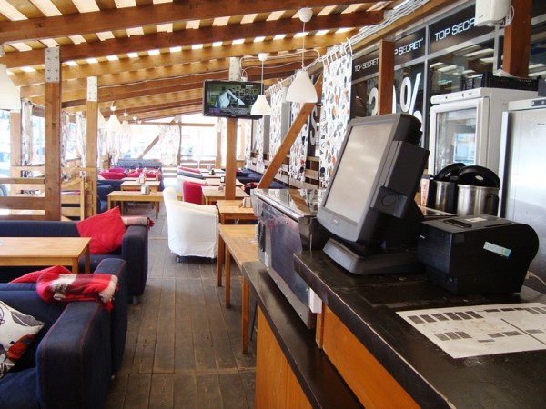 Оренбургским продавцам разрешили торговать алкоголем еще 12 месяцев Оренбургским продавцам разрешили торговать алкоголем еще 12 месяцев