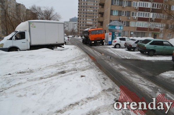 Самый чистый двор в городе - у дома, где живет прокурор Оренбургской области
