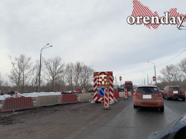 Оренбуржцы дождались ремонта моста через Сакмару