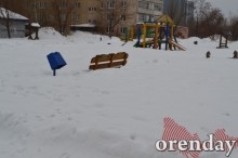 Самый чистый двор в городе - у дома, где живет прокурор Оренбургской области